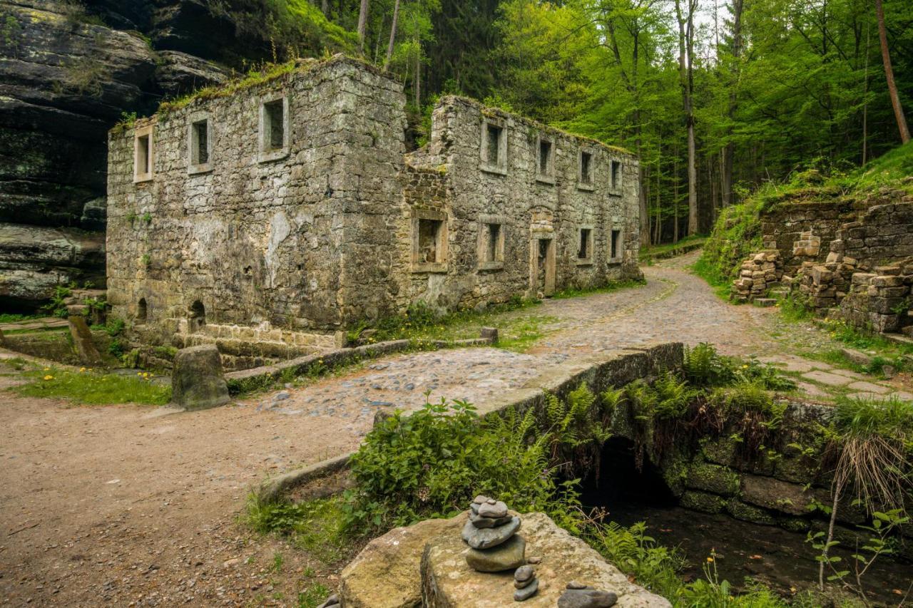 Penzion U Vyhlidky Chribska Exterior photo